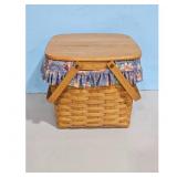 Longaberger Woven Traditions Picnic Basket wi Lid