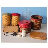 4 Longaberger Baskets /POTTERY/WI HOOK