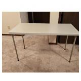 Folding Table White Plastic Top Metal Legs