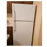 White Top-Freezer Refrigerator