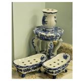 Blue and White Porcelain Bathing Tub Soap Dishes a