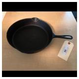 Vintage Cast Iron Skillet 10-inch Cooking Pan