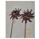 Set of 2 Rustic Metal Garden Pinwheels