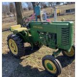 John Deere M