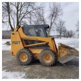 Case Skid Steer 75XT w/  bucket