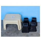 FOOTSTOOL/BED RISERS