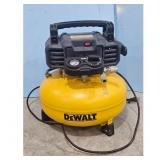 DEWALT 6 Gallon Air Compressor 165 PSI Max Tank Pr
