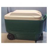 Igloo Wheelie Cooler 42 Quart Rolling Cooler Green