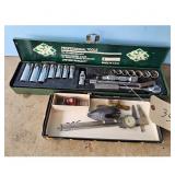 S-K Professional Tools 18 Piece Socket Set with Ca