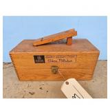 General Electric "Easy-Quick-Tidy" Shoe Polisher