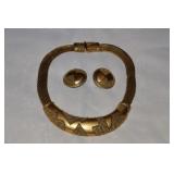 Choker necklace & earrings 