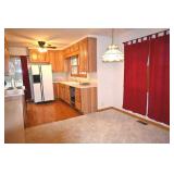 Dining -Kitcehn w/ Appliances 