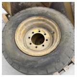 Caterpillar Front Backhoe Tires & Wheels Size 11
