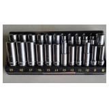 Set of mostly Metric 3/8' Sockets.