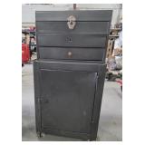 Rolling Tool Box w/ Tools 32' t x 16' w