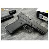 Glock 17 9mm Semi Auto Pistol 4.5in BBL