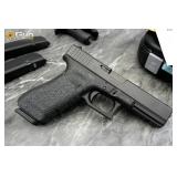 Glock 17 Gen 4 9mm Semi Pistol 4.5" BBL