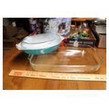 PYREX OVAL BLUE CASSEROLE DISH W/ LID