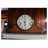 LEGANT MANTLE CLOCK