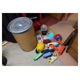 BARREL W/ CHILDRENS TOYS