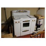 TAPPAN DELUXE GAS KITCHEN  STOVE