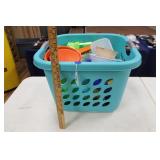 LAUNDRY BASKET W/ TUPPERWARE & KITCHENWARE