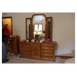 FIVE PIECE KING SIZE BEDROOM SET