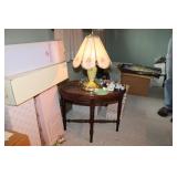 LAMP, STAND & KNICK KNACKS
