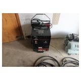 SOLAR 350 12V CHARGER / BOOSTER (NOT WORKING)