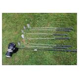 ASSORTED CLEVELAND GOLF CLUBS