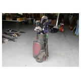 BELDING SPORTS BAG W/ MOSTLY TAYLORMADE R7 CLUBS