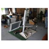 GOLF TRAINING AIDS