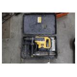 DEWALT 9/16" SPLINE ROTARY HAMMER  W/ BITS