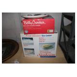 BETTY CROCKER WAFFLE MAKER & SUNBEAM STEAMER