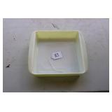 PYREX 222 8" BAKING DISH