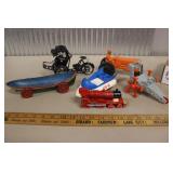 ASSORTED PLASTIC AND METAL TOYS