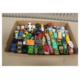 ASSORTED MATCHBOX & HOT WHEELS CARS