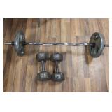 (2) 35LBS DUMBELLS & PREACHER BAR
