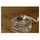 10K RING W/ LAVENDER STONE 2.4G