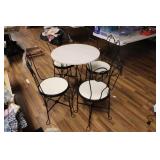 PARLOR TABLE & FOUR CHAIRS