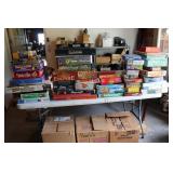 LARGE LOTS OF PUZZLES & BOARD GAMES