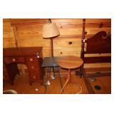 (2) END TABLES (1) W/ LAMP