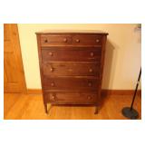 ANTIQUE CHEST OF DRAWERS