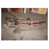 ASSORTED SHOVELS