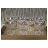 BUBBLE FOOT GLASS CUPS