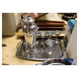 SERVING TRAY W/ PITCHER & DRINKING GLASSES