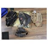 BASEBALL MITTS - RIGHT HANDED