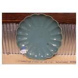 CERAMIC SCALLOPED DISH