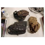 (3) RIGHT HANDED BASEBALL MITTS