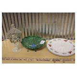 CHRISTMAS PLATES & DISHES